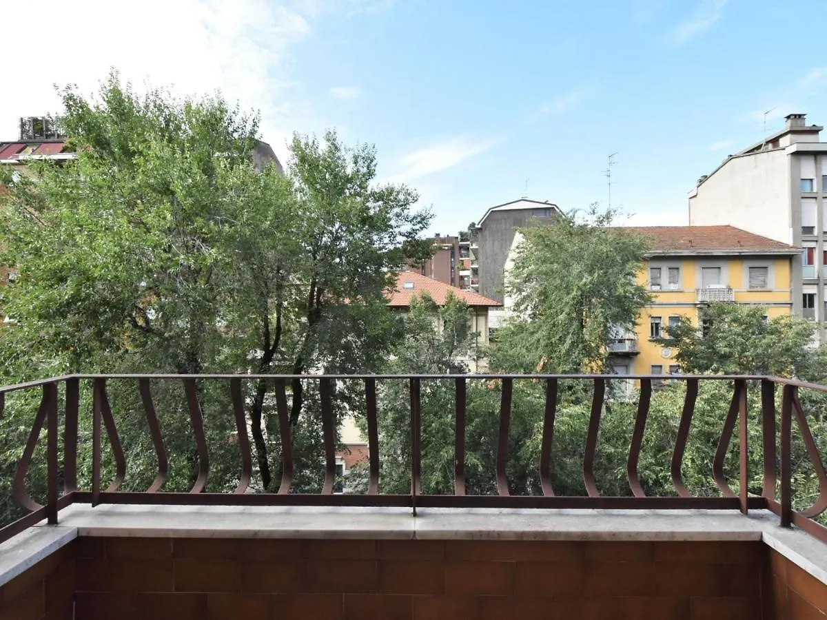 Apartment Mac Mahon Apartment By Interhome Milan