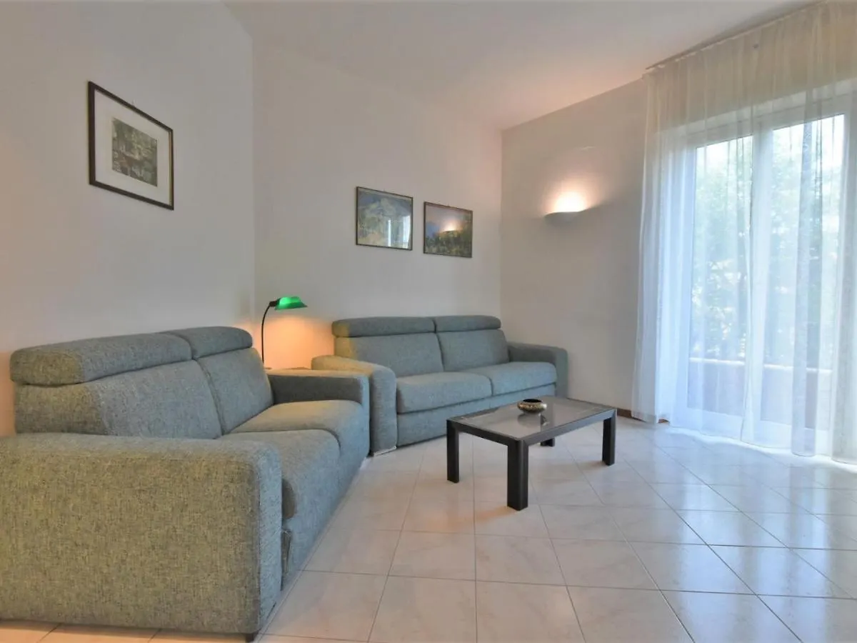 Apartment Mac Mahon Apartment By Interhome Milan 0*,